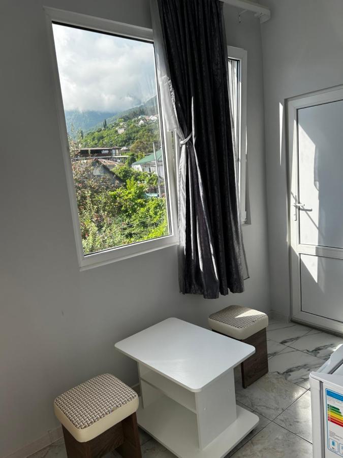 Na Shapsug Guest House Gagra Ngoại thất bức ảnh