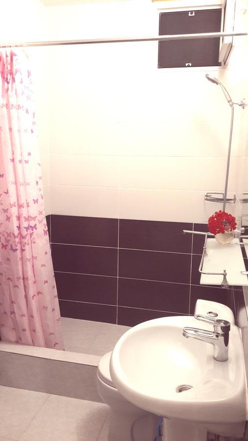 Na Shapsug Guest House Gagra Ngoại thất bức ảnh
